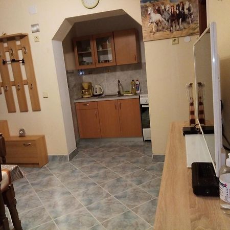 Apartments Vanja Skara Biograd Biograd Na Moru Rom bilde