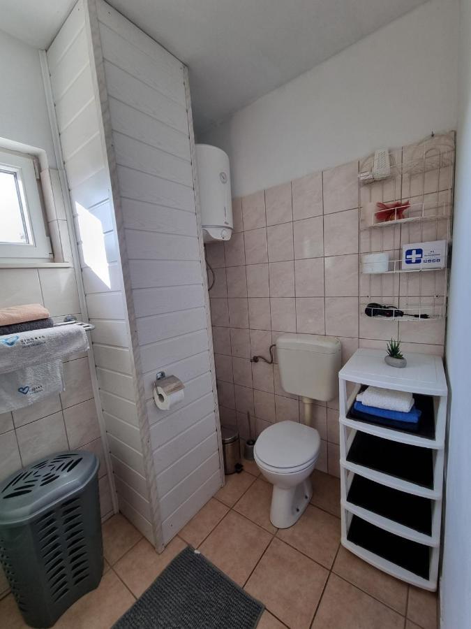 Apartments Vanja Skara Biograd Biograd Na Moru Eksteriør bilde